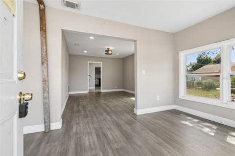 1611 E Shell Point Road, Ruskin FL - photo 11 of 62