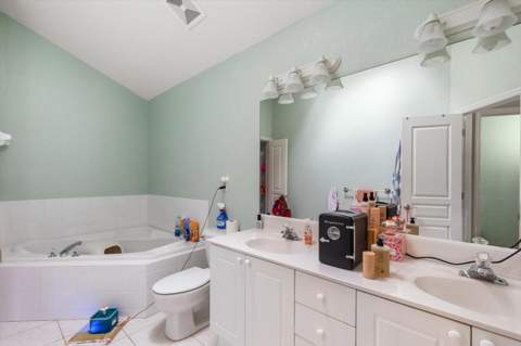 108 Brent Circle, Oldsmar FL - photo 14 of 30