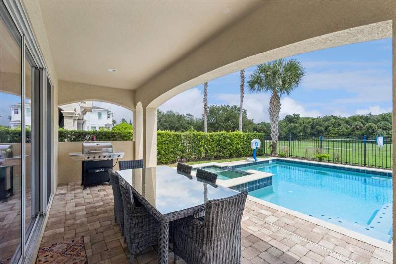 5 bedroom Single Family Residence at 785 Desert Mountain Court, Reunion West Village 3A, Kissimmee — photo 3