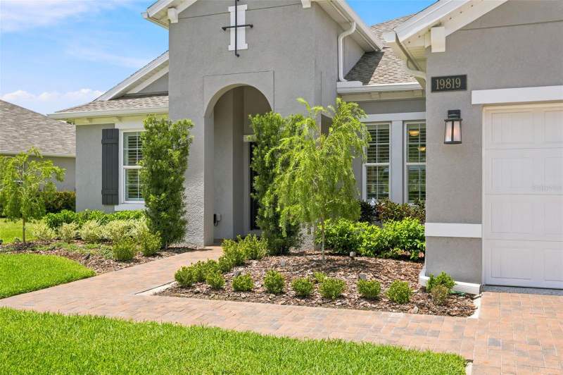 2 bedroom Single Family Residence at 19819 Tattnall Way, Cascades At S H Plant Ph 1 Rep, Brooksville — photo 2