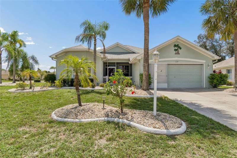 3 bedroom Single Family Residence at 1119 Villeroy Drive, Sun City Center Unit 260, Sun City Center — photo 3