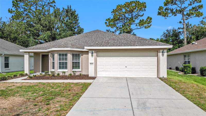2 bedroom Single Family Residence at 9119 SE 120TH LOOP, SPRUCE CRK CC CASTLE PINES, SUMMERFIELD — photo 3