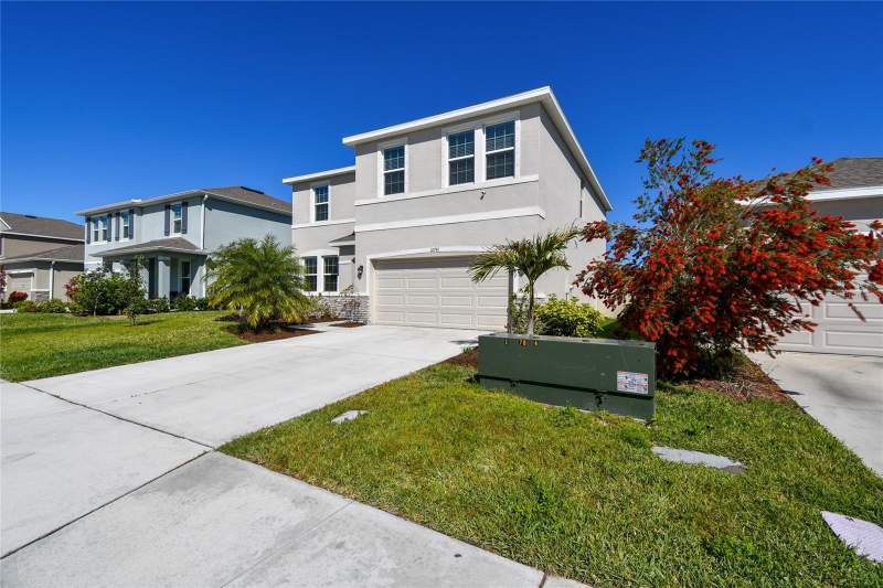 4 bedroom Single Family Residence at 10741 Charlotte Drive, Bella Lago Ph I, Parrish — photo 3