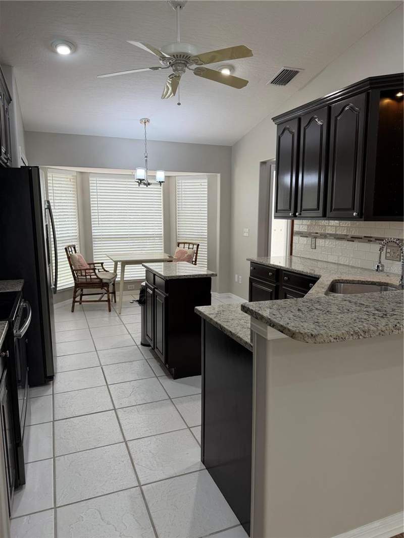 3 bedroom Single Family Residence at 1019 Gardenia Street, Sebastian Highlands Unit 5, Sebastian — photo 5