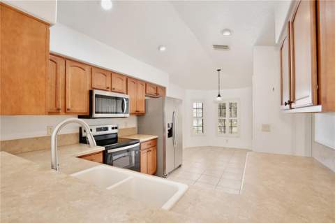 27210 Stoney Brook Drive, Leesburg FL - photo 6 of 6