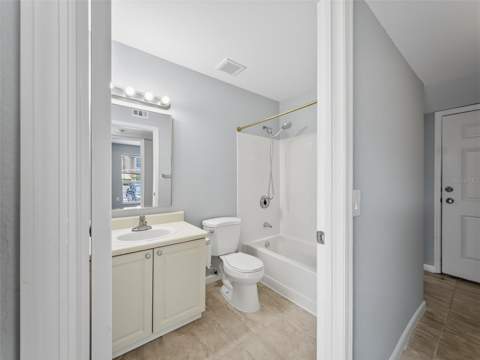 9481 Highland Oak Drive #1502, Tampa FL - photo 19 of 31