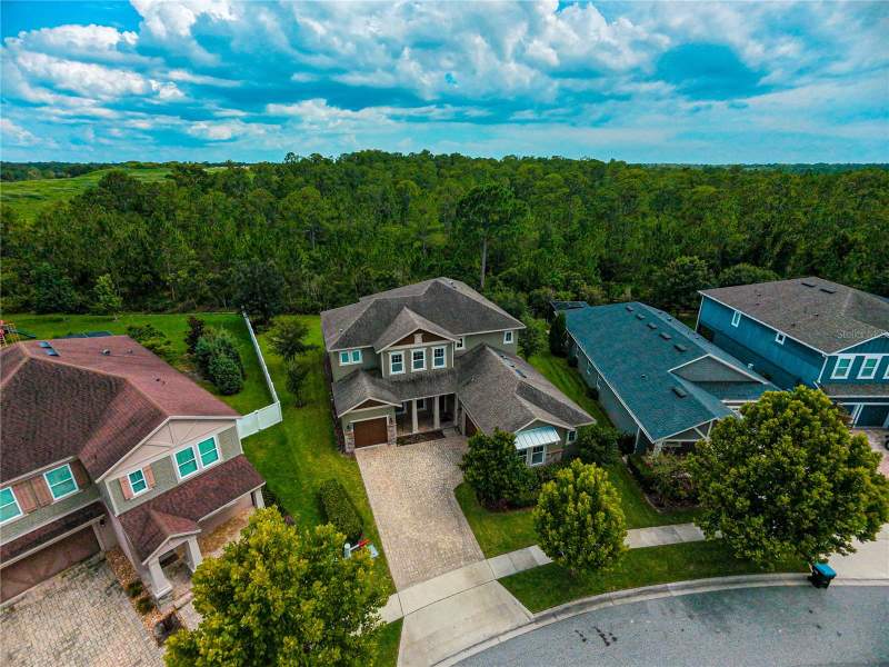 6 bedroom Single Family Residence at 9240 Bradleigh Drive, Latham Park South, Winter Garden — photo 4