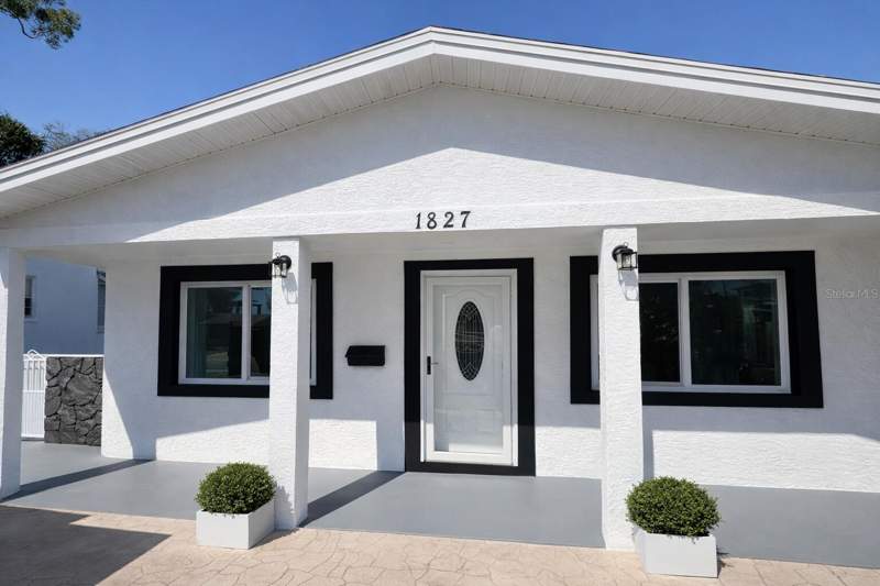 1827 MONTANA AVENUE home for sale in Shoreacres Center