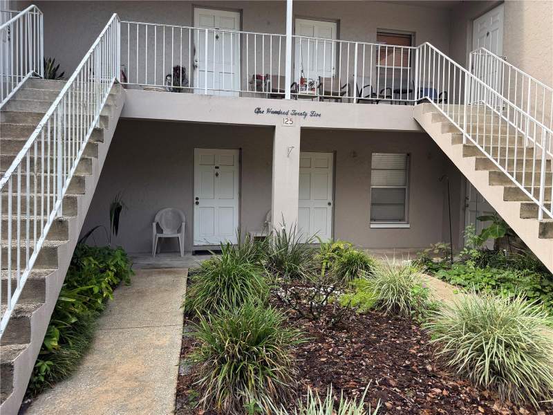 125 PICARDY VILLA CIRCLE #101 home for sale in Oakwood Court Condos for Sale: 2 Listings
