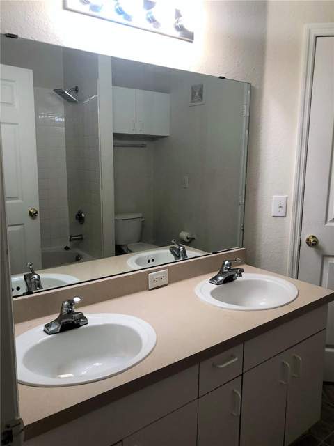 3725 Conroy Road #2113, Orlando FL - photo 14 of 18