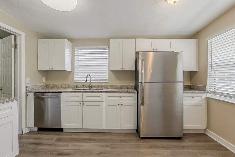 3 bedroom Single Family Residence at 4010 Emerson Avenue, Fairmount Park, St Petersburg — photo 2