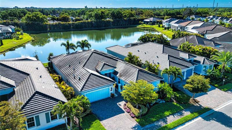 3 bedroom Single Family Residence at 7732 Sandhill Lake Drive, Sandhill Lake, Sarasota — photo 5