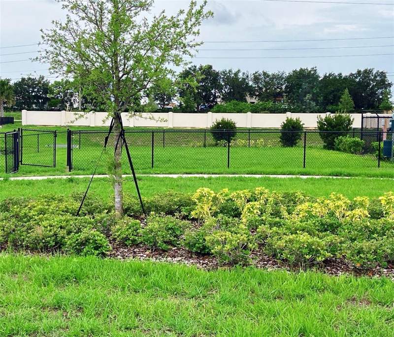 4 bedroom Single Family Residence at 405 Marion Loop, Marion Ridge, Haines City — photo 2