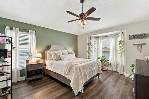 8335 Canterbury Lake Boulevard, Tampa FL - photo 10 of 70
