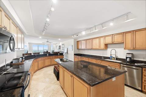 1350 Gulf Boulevard #901, Clearwater Beach FL - photo 6 of 6