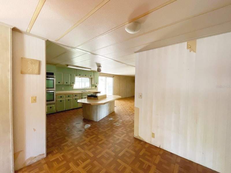 3 bedroom Manufactured Home at 12830 SE 7th Street, Chippewa Chief Hammock, Silver Springs — photo 4