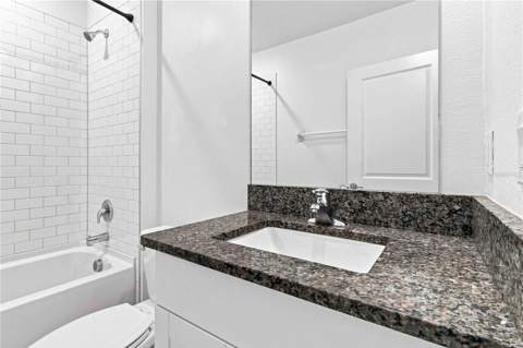 5375 Blue Horizon Way, Wimauma FL - photo 18 of 49