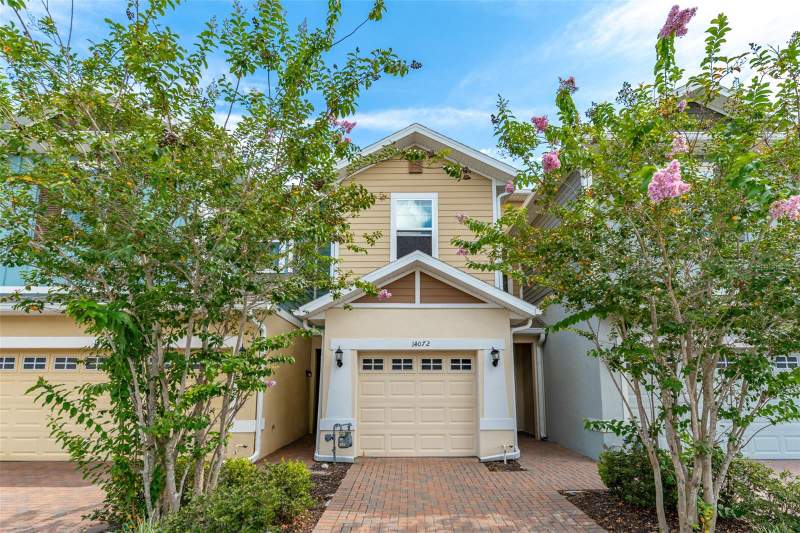 Fishhawk Ranch West TownhomesHomes for Sale in Lithia, FL