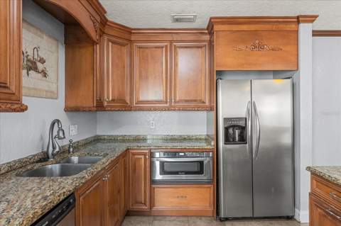 918 W Smith Street, Orlando FL - photo 11 of 39