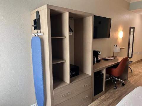 3000 Maingate Lane #219, Kissimmee FL - photo 8 of 16