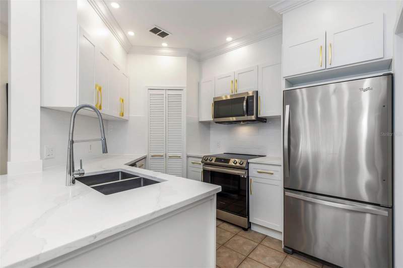 2 bedroom Condominium at 2199 Chianti Place #9-0923, Tuscany At Innisbrook Condo, Palm Harbor — photo 4