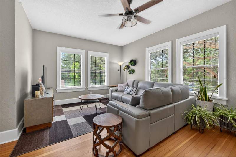 2 bedroom Condominium at 210 22nd Avenue #12, Hegrado Condo, St Petersburg — photo 5