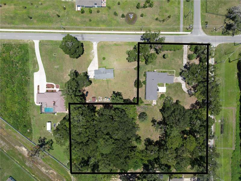 4 bedroom Single Family Residence at 2100 NW 21st Street, Ocala, Ocala — photo 2