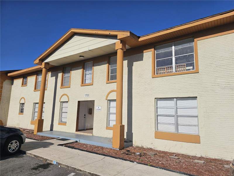 1709 MICHIGAN AVENUE #C home for sale in Essex Park Villas