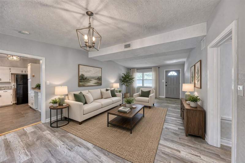 3 bedroom Single Family Residence at 1712 Edmundshire Road, Edmunds Shire, Orlando — photo 4
