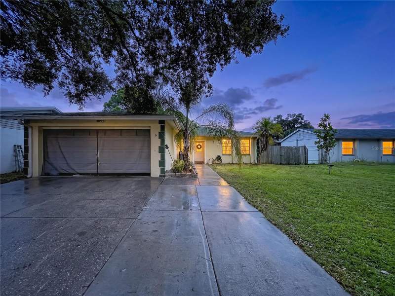 3 bedroom Single Family Residence at 6250 Cedarbrook Drive, Autumn Run, Pinellas Park — photo 5