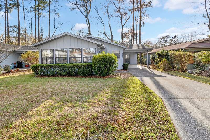 8754 NW 37TH CIRCLE home for sale in Turkey Creek Forest