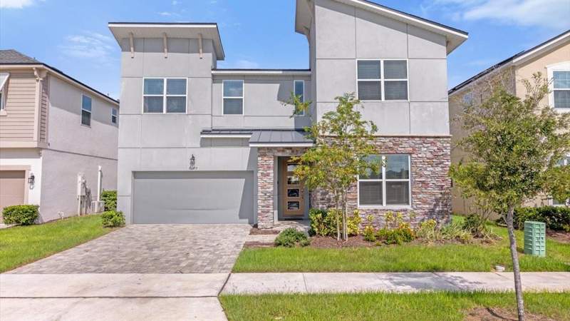 2089 TROPICAL PALMS CIRCLE home for sale in Solara Resort