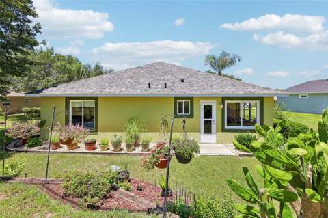 76 Fairway Circle, Umatilla FL - photo 8 of 36