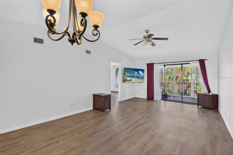 2 bedroom Condominium at 175 Kings Highway #C4, Newport 01 Ph 03 Bldg 04, Punta Gorda — photo 2