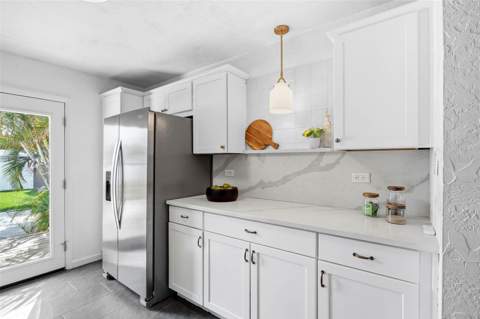 5931 Mangrove Street, St Petersburg FL - photo 13 of 39