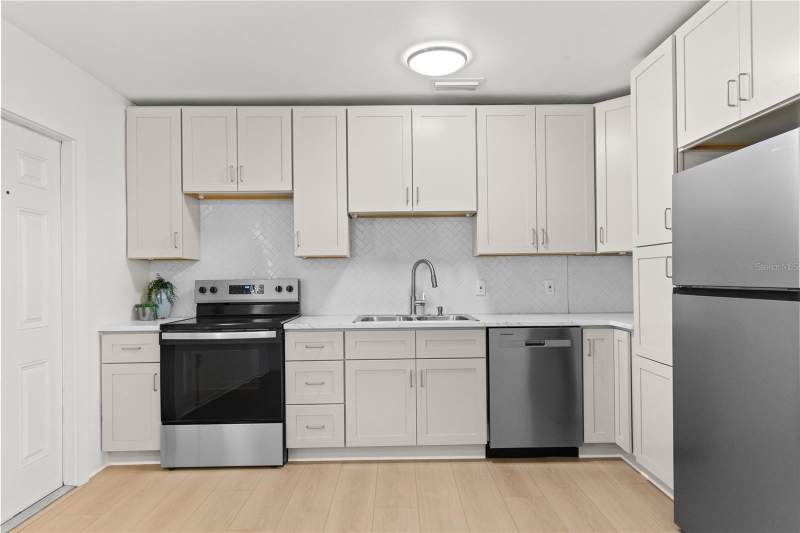 3 bedroom Single Family Residence at 3663 22nd Avenue, Sirmons Estates, St Petersburg — photo 5