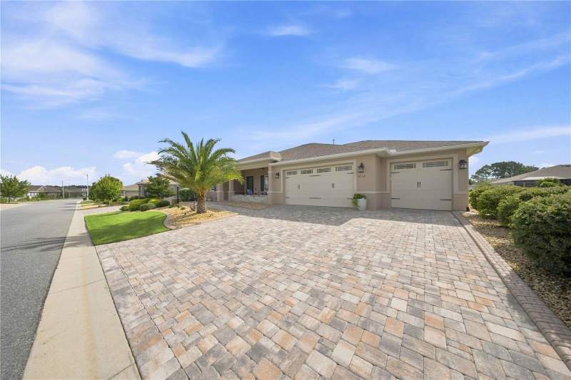 2 bedroom Single Family Residence at 8138 SW 92nd Circle, On Top Of The World-Candler Hills West Kestrel, Ocala — photo 2