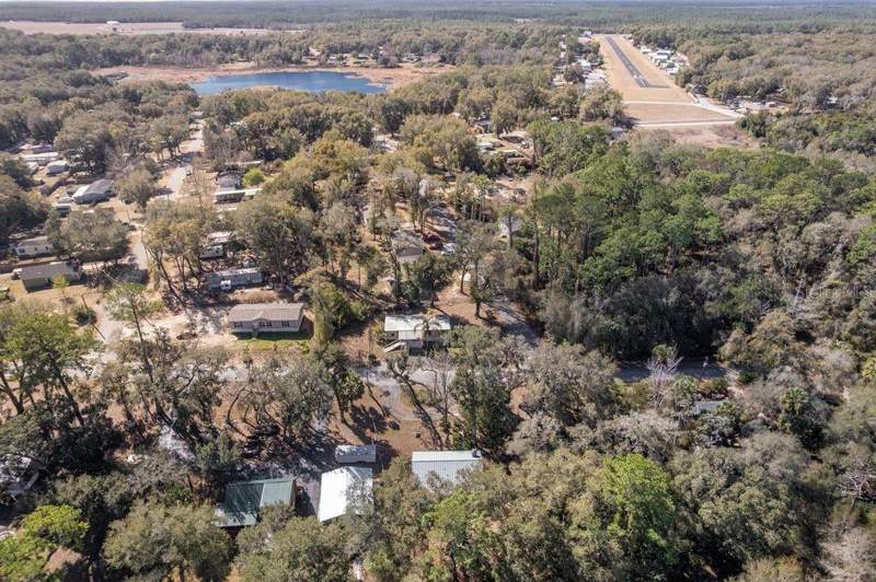 3 bedroom Manufactured Home at 16302 SE 57th Street, Woods & Lakes, Ocklawaha — photo 5