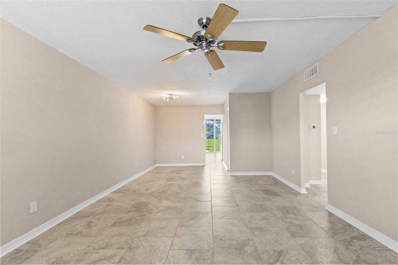 2 bedroom Condominium at 4895 Bay Street #102, Winston Park Northeast, St Petersburg — photo 4