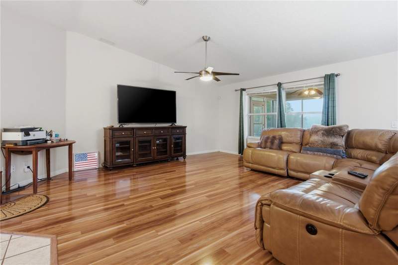 3 bedroom Single Family Residence at 16723 SE 173rd Terrace Road, Countryside Lakes, Weirsdale — photo 5