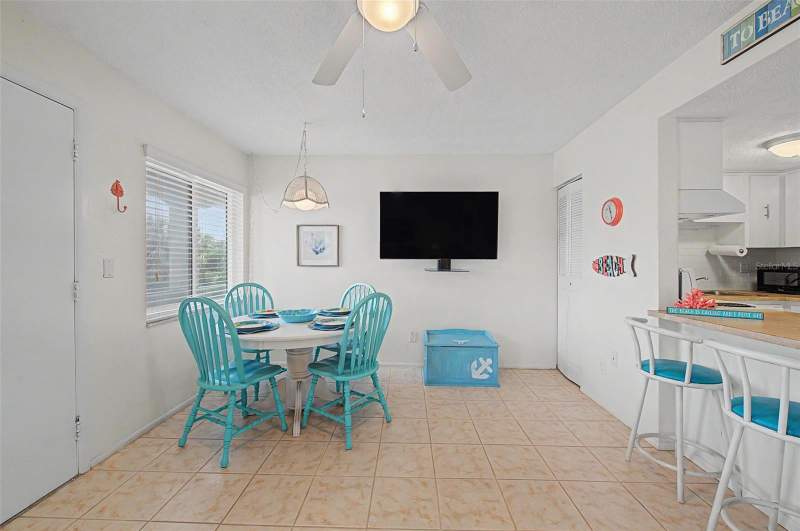 1 bedroom Condominium at 2110 GULF BOULEVARD #9, SEA TREAT CONDO, INDIAN ROCKS BEACH — photo 4