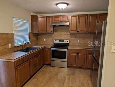 2 bedroom Single Family Residence at 9737 Morehead Lane, The Lakes, Port Richey — photo 4