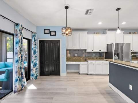 11695 Crestridge Loop, New Port Richey FL - photo 17 of 70
