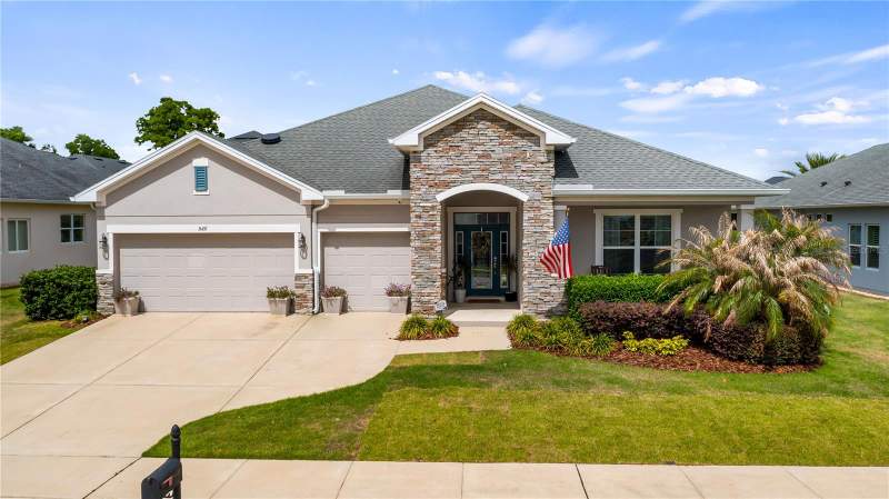 16451 GOOD HEARTH BOULEVARD home for sale in Johns Lake Landing