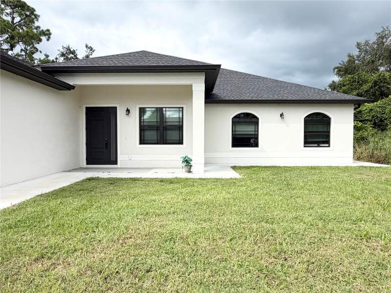 3 bedroom Single Family Residence at 17204 Bonnie Avenue, Port Charlotte Sec 022, Port Charlotte — photo 2