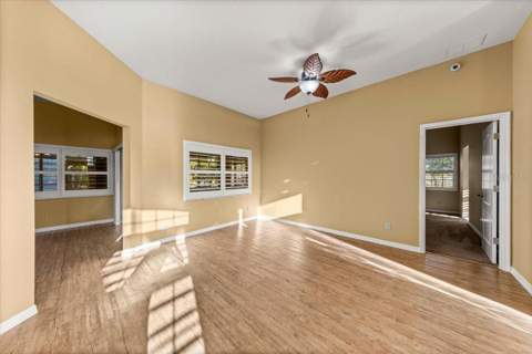 5592 NE 61st Avenue Road, Silver Springs FL - photo 9 of 47