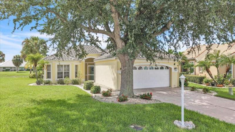 2 bedroom Single Family Residence at 10322 Arrowhead Drive, Seminole Lakes Ph 01, Punta Gorda — photo 3