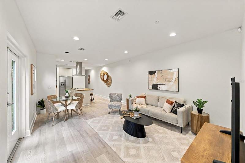 3 bedroom Townhouse at 213 S Moody Avenue #1, Moody City Homes, Tampa — photo 3