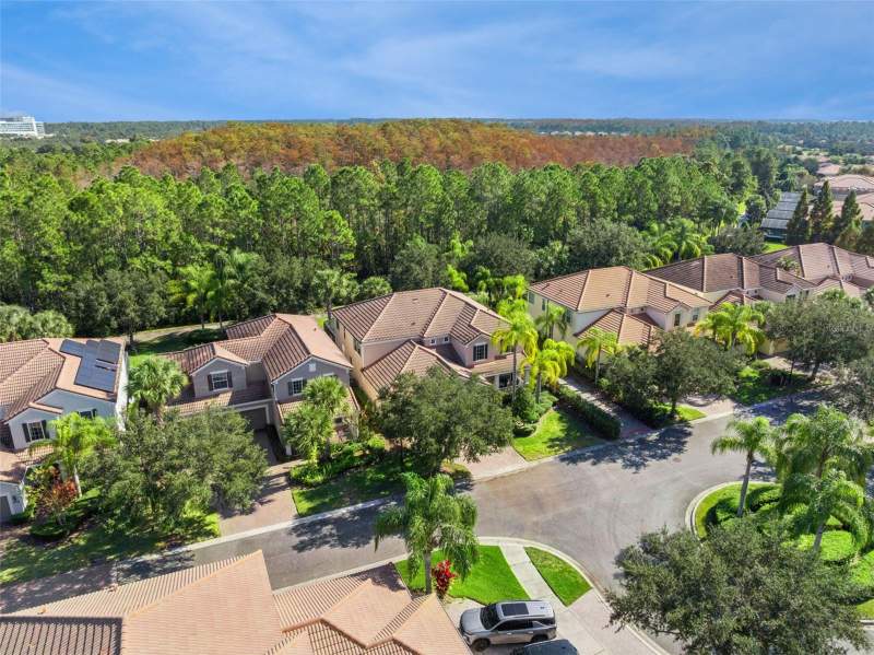 4 bedroom Single Family Residence at 7991 Esta Lane, Villagewalk/Lk Nonab, Orlando — photo 2