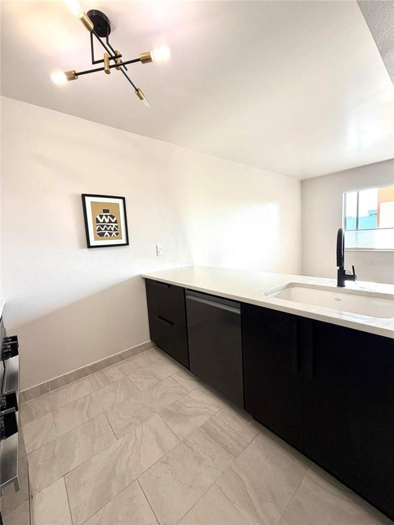 2 bedroom Condominium at 2525 W Bay Drive #C34, Bay West Apts Condo, Largo — photo 3
